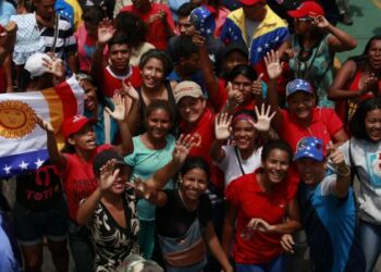 Venezuela: Miles de patriotas alzan su voz contra la impunidad y en defensa del orden constitucional