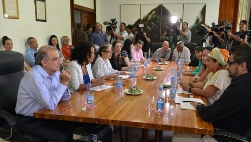 El Partido de la Izquierda Europea pide al presidente colombiano y a la Unión Europea que exijan el cumplimiento de los Acuerdos de Paz