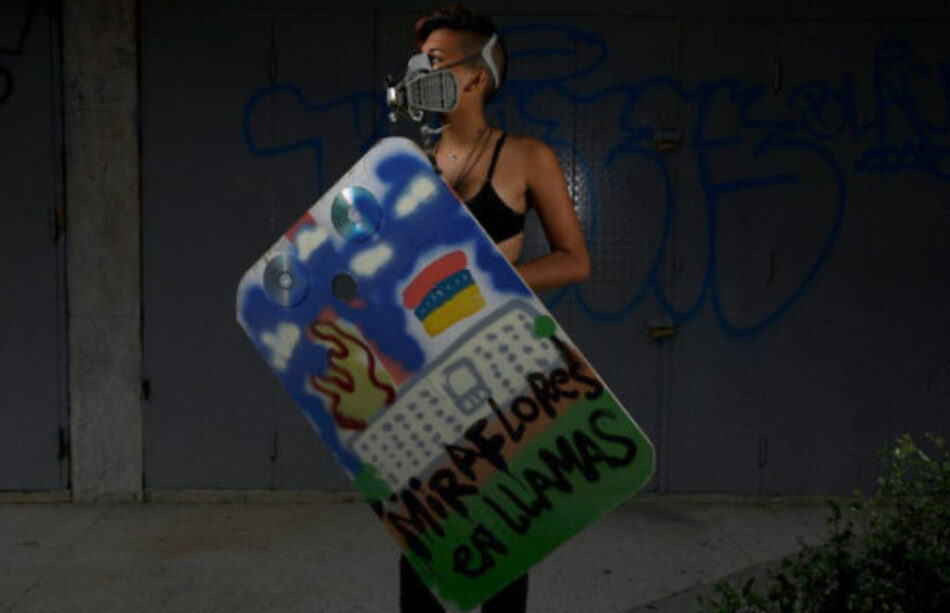 Cómo los medios limpian la imagen al terrorismo venezolano