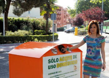 El Ayuntamiento de Sanse acerca el reciclaje de aceite doméstico a los vecinos con 20 nuevos contenedores