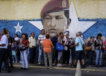 Gobierno Rajoy pide a la UE explorar sancionar a Nicolás Maduro si hay referéndum Constituyente