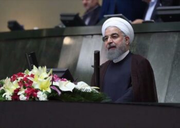 Irán amenaza a EEUU con revertir su programa nuclear ‘en horas’