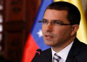 Canciller venezolano acusa a Costa Rica por ataque a democracia