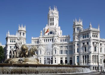 Ahora Madrid muestra su apoyo y solidaridad con la ciudad de Barcelona