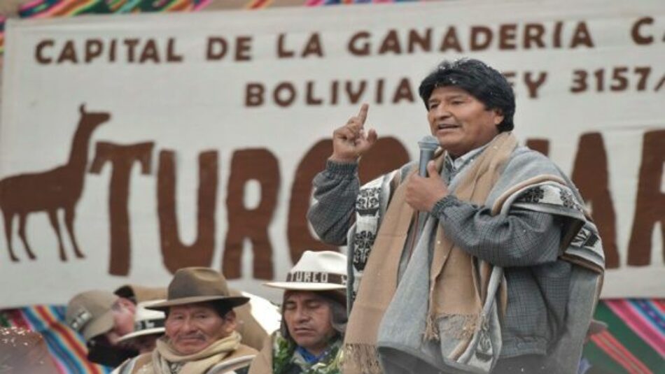 Presidente boliviano recuerda la dictadura de Hugo Banzer