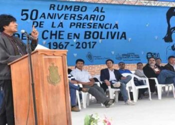 Evo prepara homenaje al Che junto a grupos sociales bolivianos