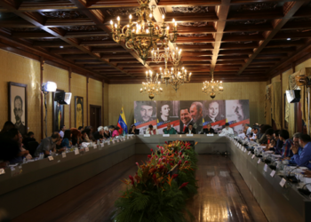 Mensaje a los pueblos del mundo por la paz, la soberanía y la democracia en Venezuela