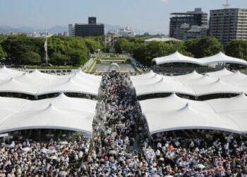 Japón recuerda 72 aniversario de la bomba atómica lanzada en Hiroshima