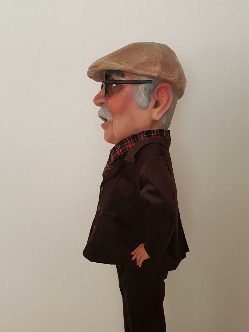 San José estrena estas fiestas un nuevo cabezudo de José Antonio Labordeta