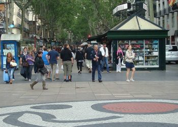 UGT y CCOO condenan los atentados de Barcelona y Cambrils y llaman a la ciudadanía a participar en los actos de solidaridad y condena