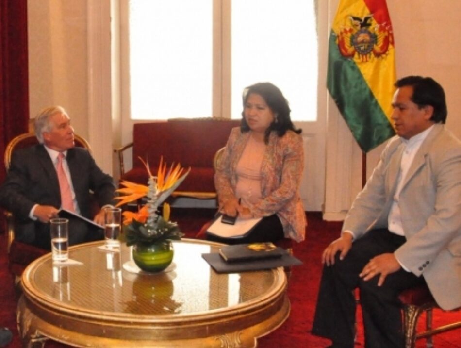 Gobierno considera insuficiente aclaración sobre injerencia de EEUU en asuntos internos de Bolivia