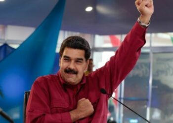 Maduro: Creo en el diálogo para alcanzar la paz en Venezuela