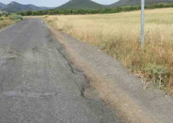 Las asociaciones de vecinos de Benizar, Casa Requena y Mazuza convocan una concentración para protestar por el lamentable estado de la carretera