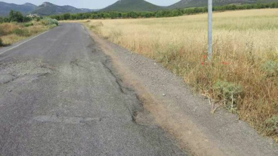 Las asociaciones de vecinos de Benizar, Casa Requena y Mazuza convocan una concentración para protestar por el lamentable estado de la carretera