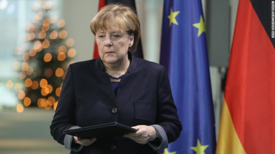 Turquía no debería convertirse en miembro de UE, afirma Merkel