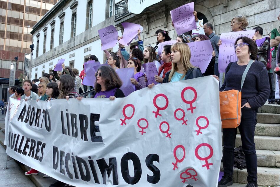 Concentración en defensa do dereito ao aborto