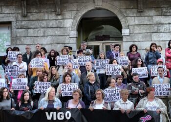 Concentración en Vigo por el derecho de las mujeres a vivir en paz