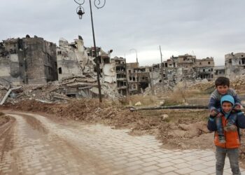 La coalición internacional suspende su operación en Raqa ante el éxito del Ejército sirio