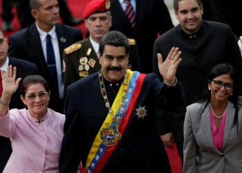 Maduro anuncia nuevo sistema de pago alternativo: «Vamos a liberarnos del chantaje del dólar»