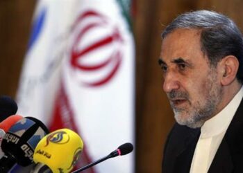 Velayati: Irán no renegociará el acuerdo nuclear