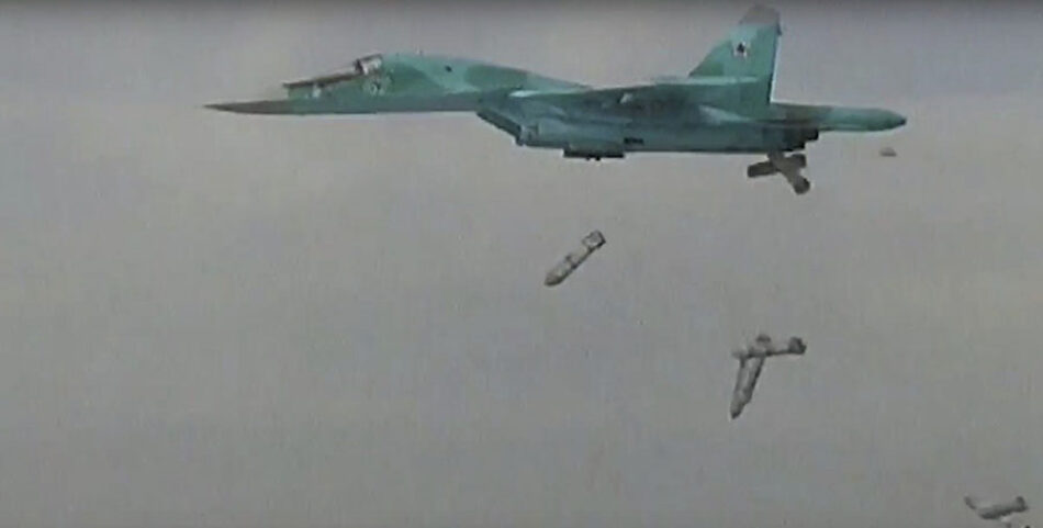 Fuerzas aéreas rusas matan a varios dirigentes del EI en un bombardeo en Deir Ezzor