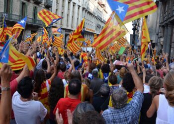 Esquerda Unida apoia a celebración dunha asemblea extraordinaria para dar unha saída cívica á situación catalana