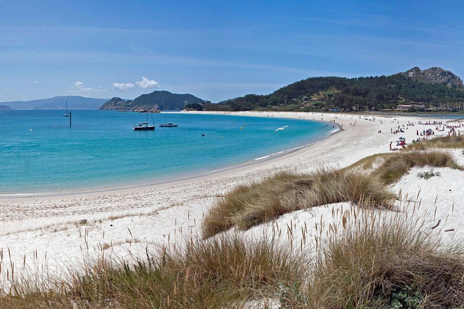 En Marea pregúntalle á Xunta polos colapsos de verán no Parque Nacional das Illas Atlánticas