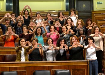 El Grupo Confederal da su abstención crítica y responsable a un Pacto de Estado «insuficiente» y necesitado de feminismo