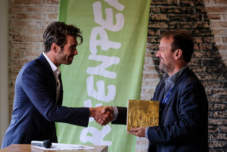‘Una verdad muy incómoda. Ahora o nunca’ gana el premio Lurra de Greenpeace en San Sebastián