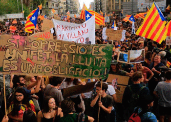 Llamamiento a la juventud de Catalunya «¡Contra la represión franquista! ¡Contra el 155! ¡Todos a la lucha y a la movilización en las calles!»