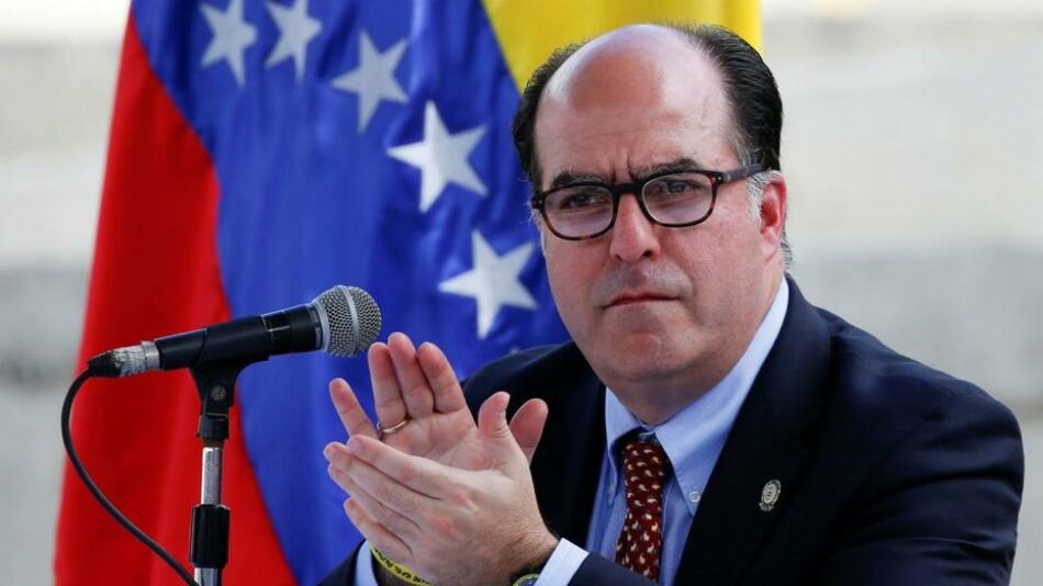 Desmontando a los medios: El País blanquea al fascismo venezolano