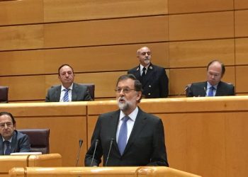 Garzón alerta de que Rajoy y Puigdemont “nos han llevado a una situación incierta en la que nadie sabe cómo se desarrollarán los acontecimientos, ni siquiera ellos mismos”