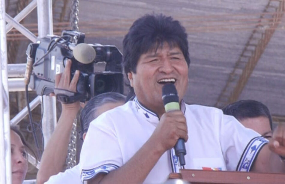 Evo Morales pide dotar a Luis Almagro de un psiquiatra