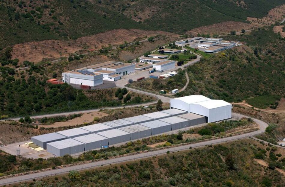 EQUO lleva al Parlamento andaluz el traslado de dióxido de uranio al cementerio nuclear de El Cabril