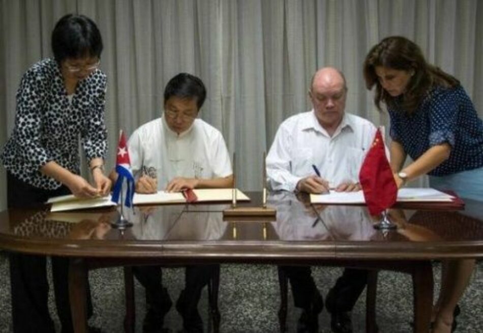 Cuba y China firman acuerdos y beneficios económicos