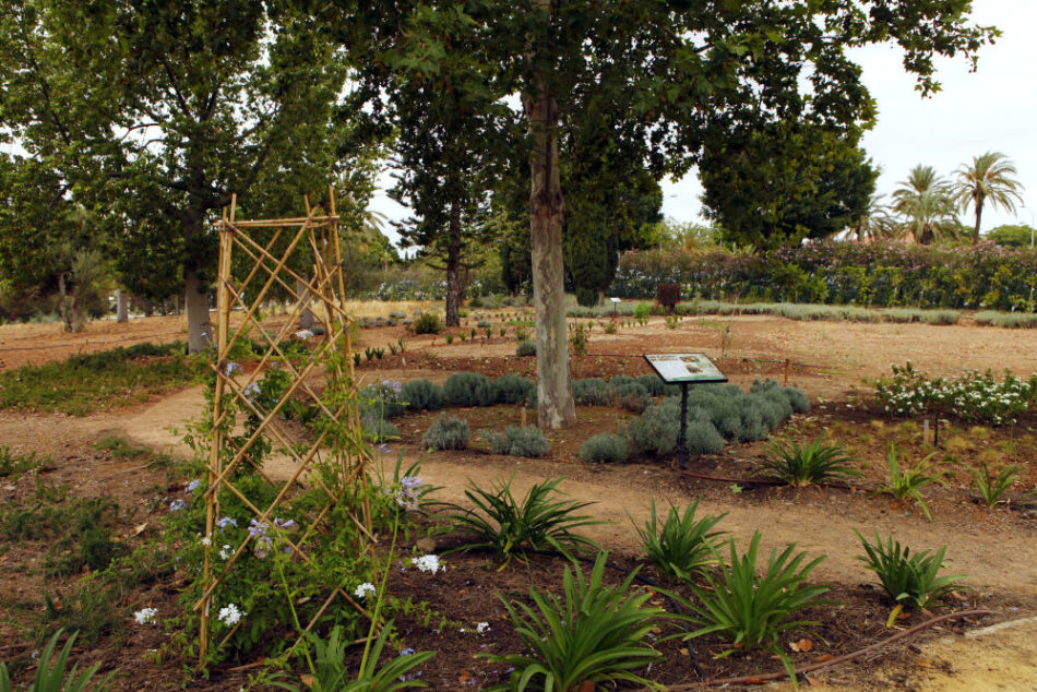 Comunicado de la familia García Caparrós ante el próximo 4 de diciembre: «inauguramos un espacio en el jardín de la Memoria de Parcemasa dedicado a Manuel José García Caparrós»