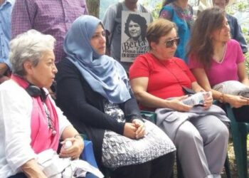 Mujeres Nobel de la Paz visitan Honduras por Berta Cáceres
