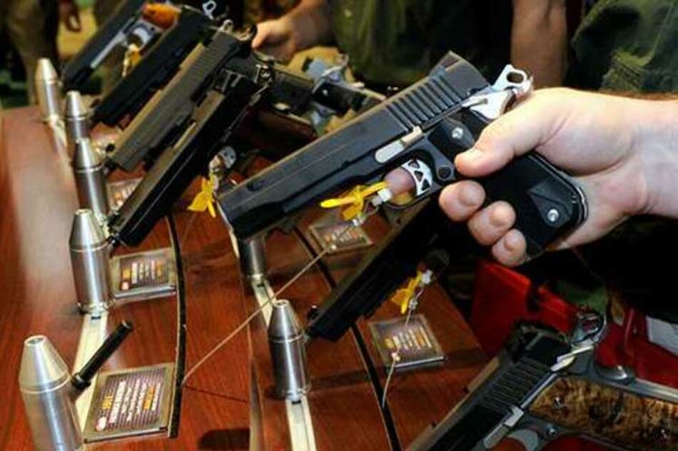 Ventas de armas se dispararon durante el Viernes negro en EE.UU.