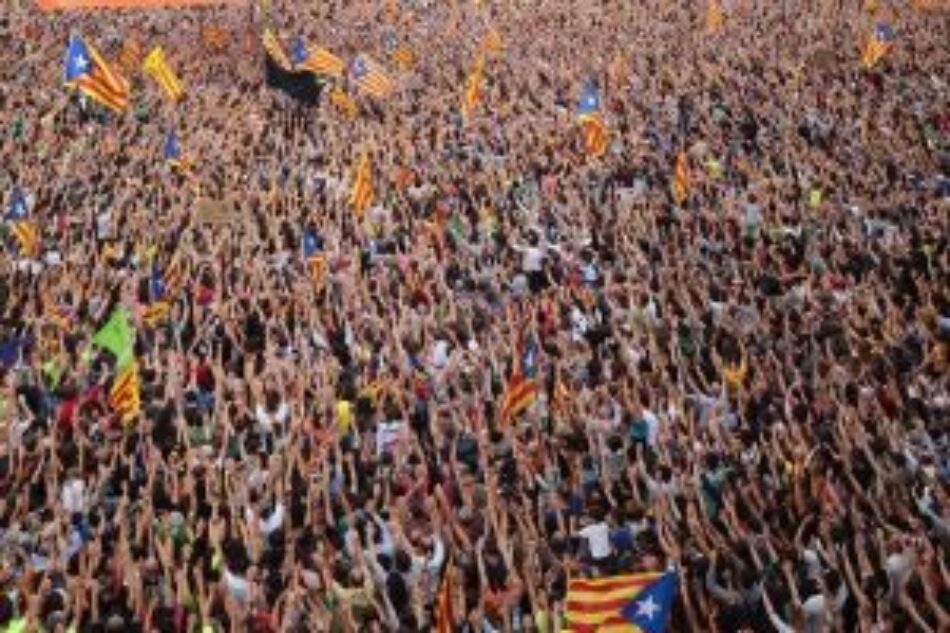 Sindicatos de clase de todo el Estado se solidarizan con el pueblo catalán