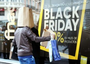 Black Friday: Ecologistas en Acción cuestiona que el consumo aporte felicidad