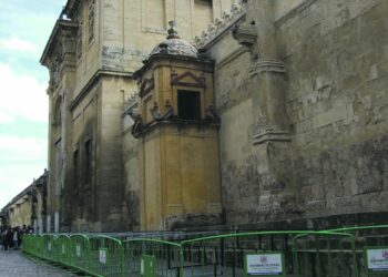 Podemos pide a la Junta de Andalucía que frene al Cabildo de Córdoba en su plan para reformar la Mezquita-Catedral