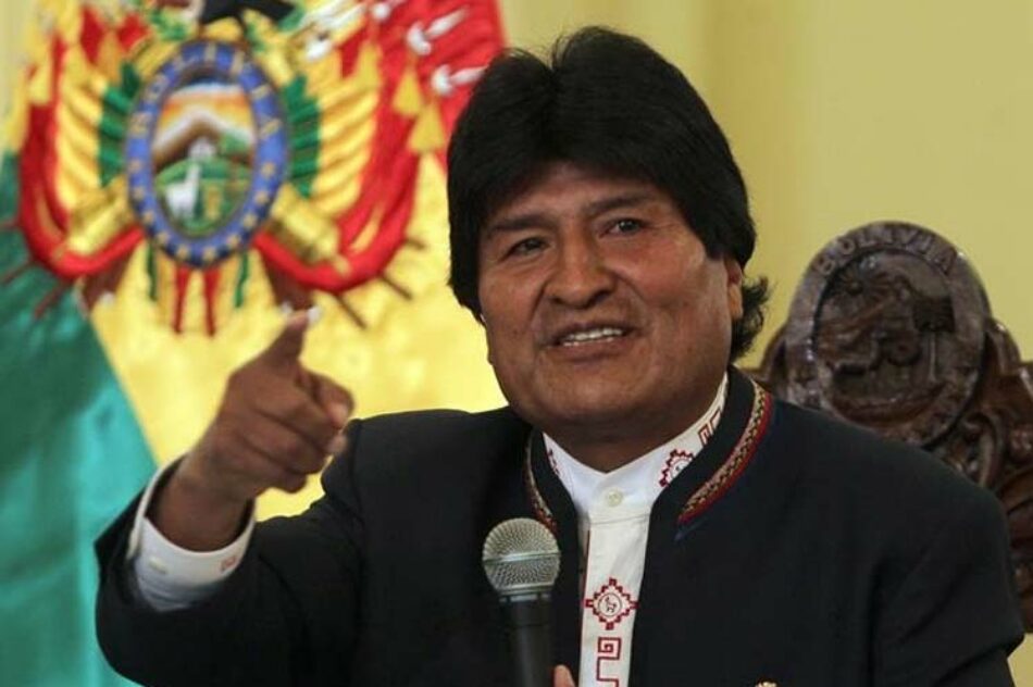Agrupaciones de mujeres y jóvenes apoyan postulación de Evo Morales