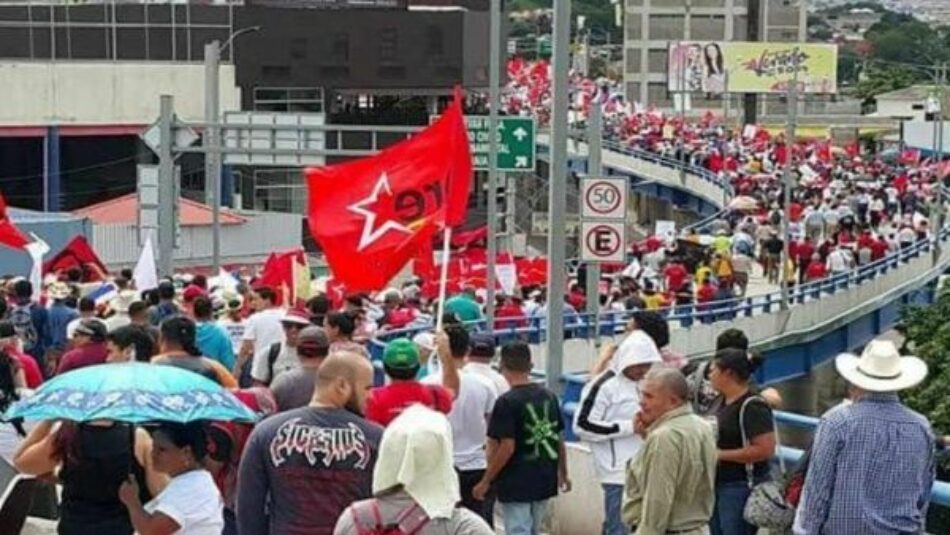 ALBA Movimientos: Basta de golpes blandos en Honduras, por el respeto a la voluntad de las mayorías