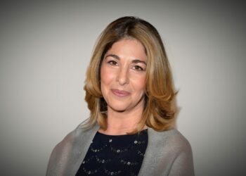 Naomi Klein: “El gran triunfo del neoliberalismo ha sido convencernos de que no hay alternativa”