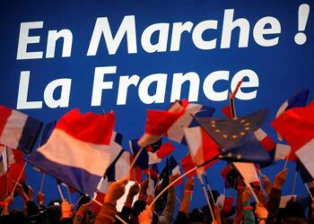 Expectativa en Francia ante Consejo Nacional de movimiento de Macron