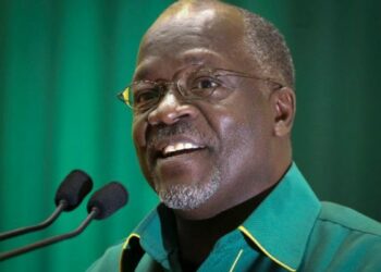 Tanzania: El presidente, elegido en 2015, destaca por una política audaz de recuperación nacional y de lucha contra la explotación de los recursos del país