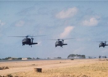 Helicópteros norteamericanos evacuaron a comandantes del Daesh en Al Mayadin