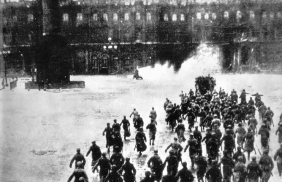 Revolución Rusa. Así cayó el Palacio de Invierno