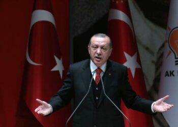 Erdogan advierte que Turquía no sucumbirá al ‘chantaje’ de EEUU