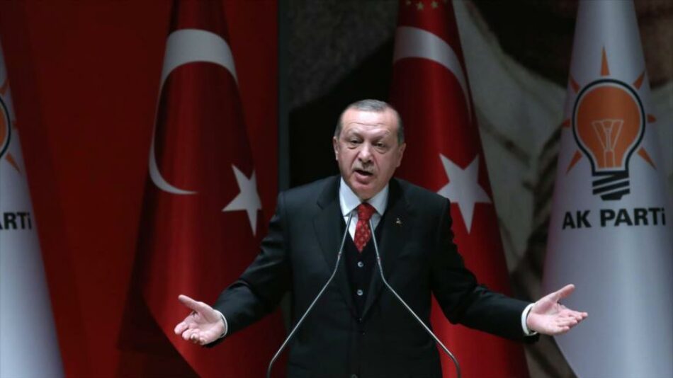 Erdogan advierte que Turquía no sucumbirá al ‘chantaje’ de EEUU